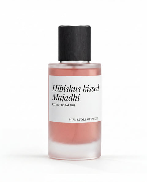Hibiskus kissed Majadhi